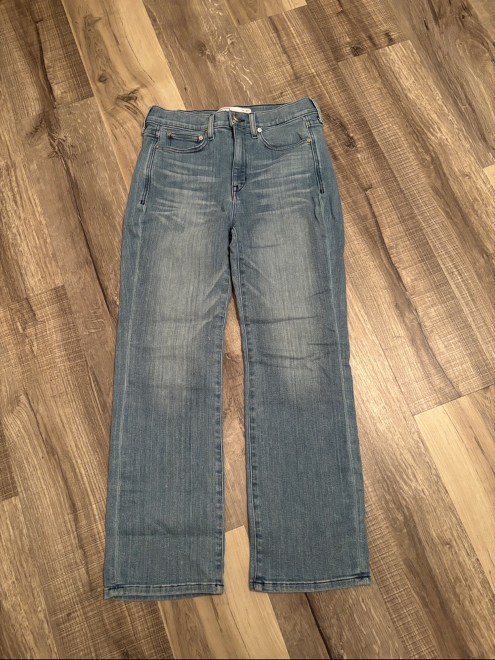 AYR Women's Straight-Leg Jeans in Light Blue Wash